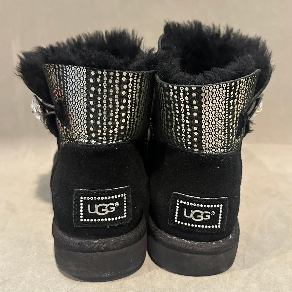 UGG Mini Bailey Button Constellation Black Silver Swarovski Crystal ‎ 1003381